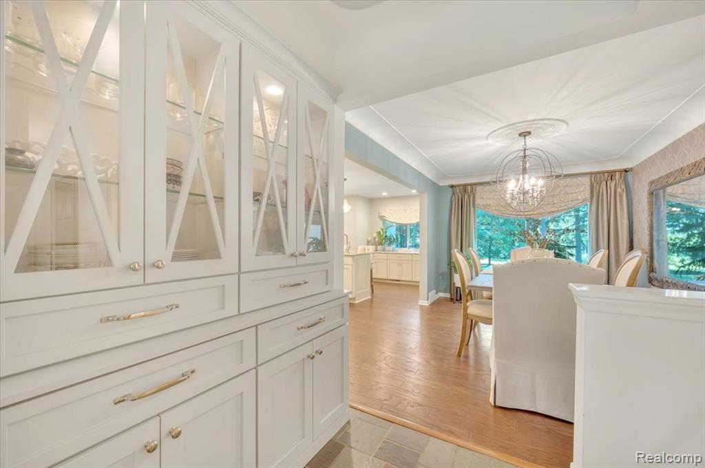 6875 Hubbard Road, Clarkston, MI 48348 — Photo 25
