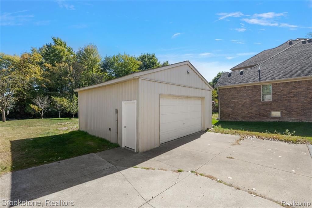 49650 Card Road, Macomb, MI 48044 — Photo 21