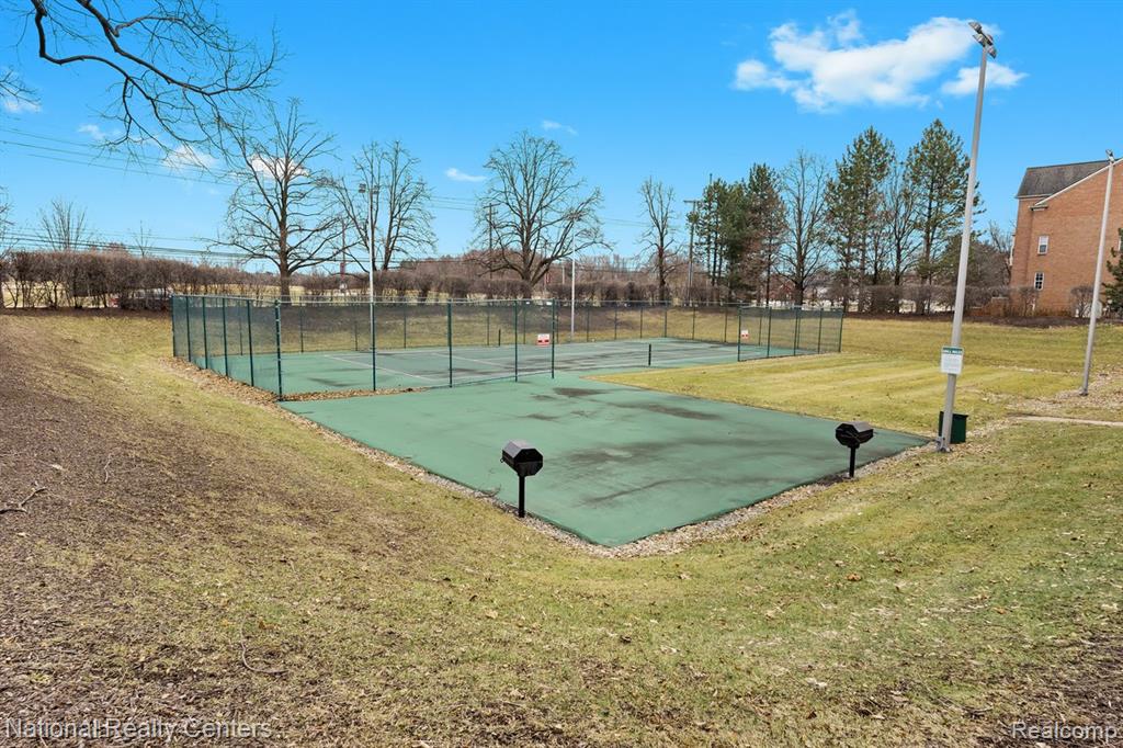 5000 Town Center, 408, Southfield, MI 48075 — Photo 25