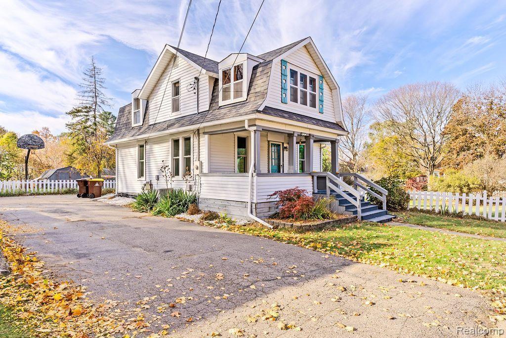 506 S CENTER Street, Stockbridge, MI 49285 — Photo 3