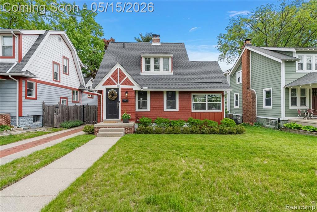 516 Woodcrest Drive, Royal Oak, MI 48067 — front exterior