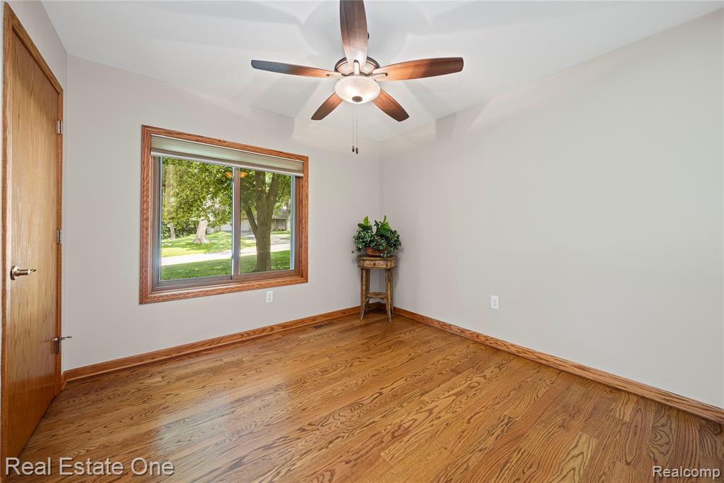 9611 Klais Road, Clarkston, MI 48348 — Photo 25