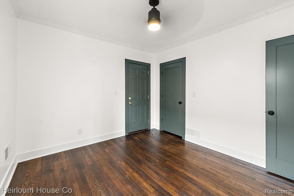 5360 Burns Street, Detroit, MI 48213 — Photo 50