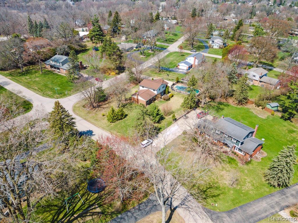 5675 Thorny Ash Road, Rochester, MI 48306 — Photo 36