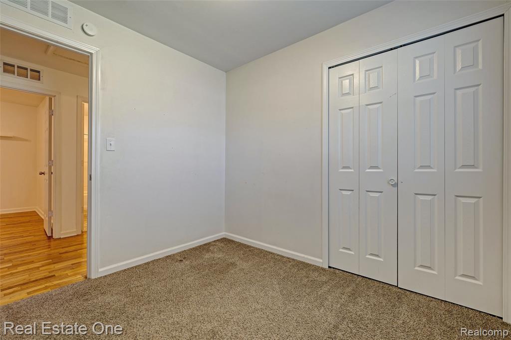 705 Richard Street, Holly, MI 48442 — Photo 25