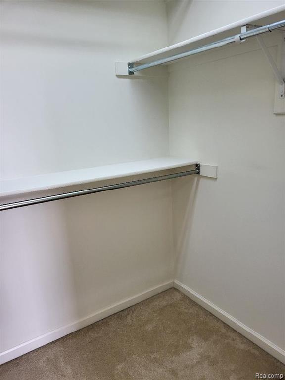 49515 Crusader, Macomb, MI 48044 — Photo 19
