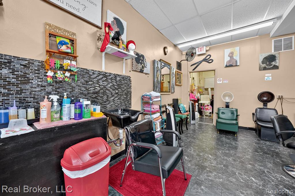 22713-22715 Plymouth Road, Redford, MI 48239 — Photo 38