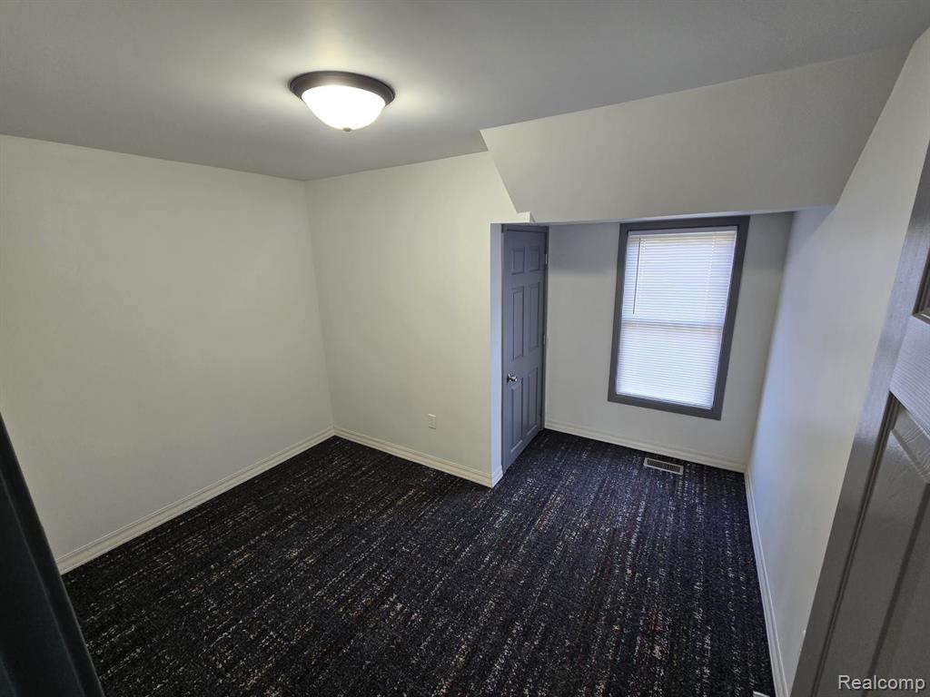 592 S HARRINGTON Street, Detroit, MI 48209 — Photo 9