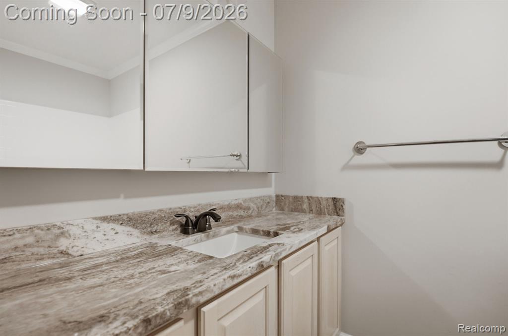47078 Auburn Court, Utica, MI 48317 — Photo 28