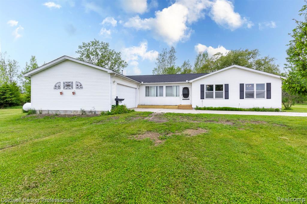 6456 BRICKER Road, Melvin, MI 48454 — Photo 4