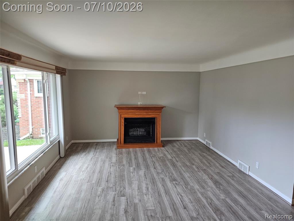 23091 SUSSEX Street, Oak Park, MI 48237 — Photo 2