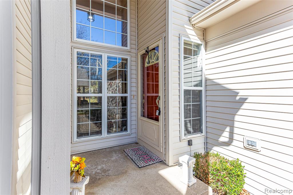 1033 Calpernia, Wixom, MI — Photo 41
