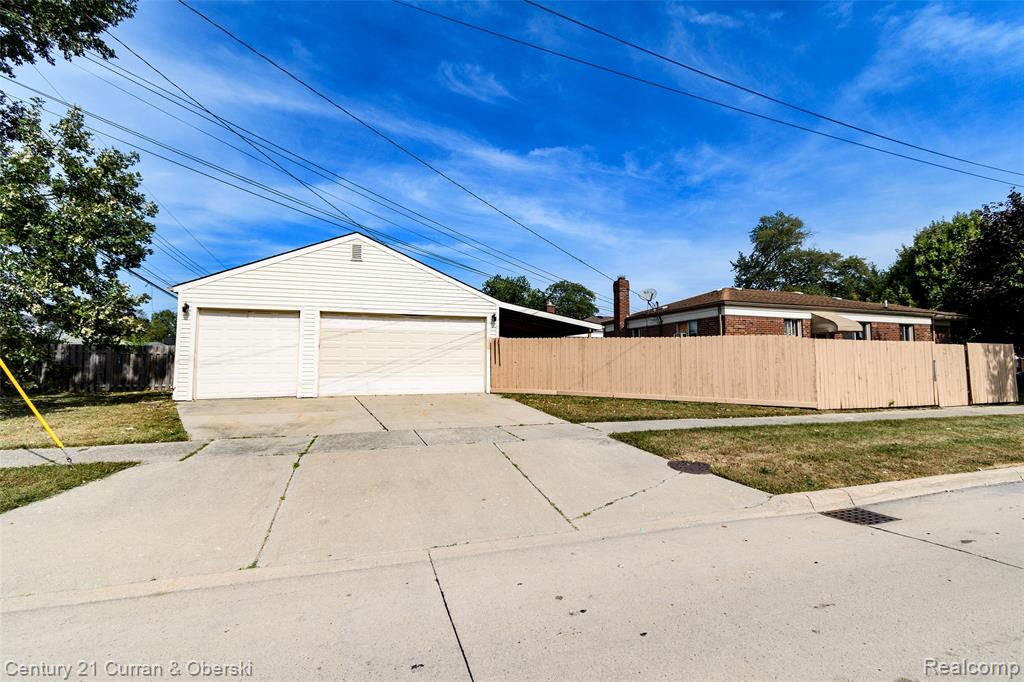 4028 Clippert Street, Dearborn Heights, MI 48125 — Photo 34