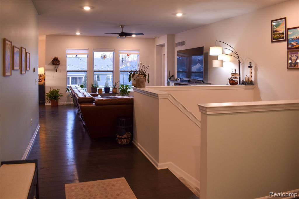 8211 Carston Lane, Brighton, MI 48116 — Photo 6