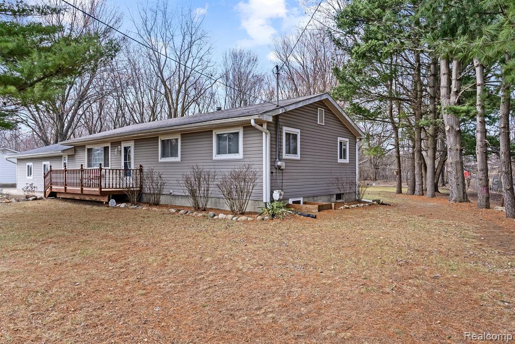 8629 CANADA Road, Birch Run, MI 48415 — Photo 4