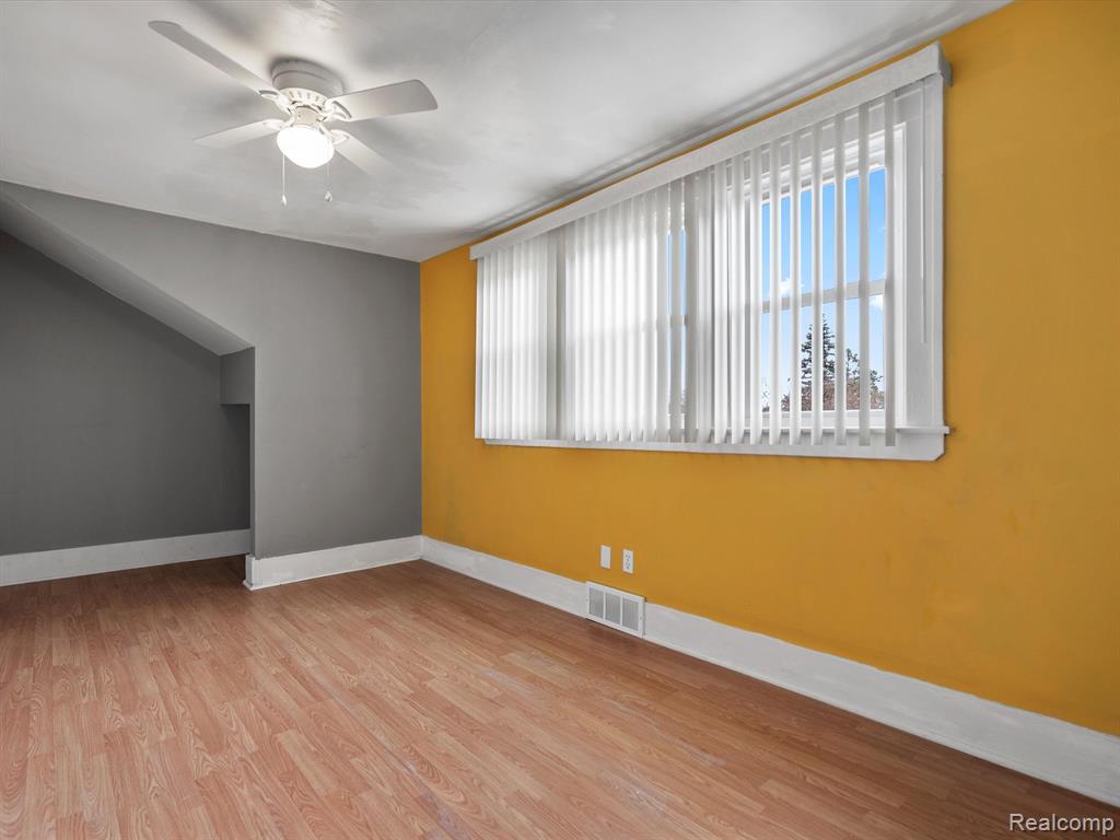 6204 PECK Avenue, Warren, MI 48092 — Photo 16