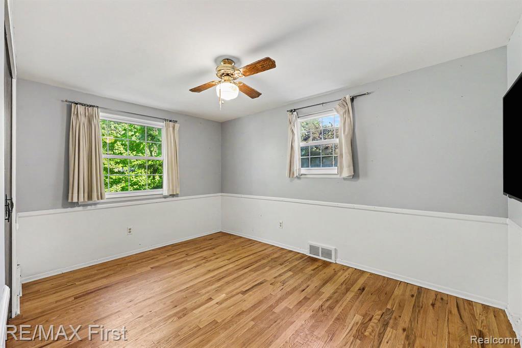60 Hillcrest Boulevard, Ypsilanti, MI 48197 — Photo 12