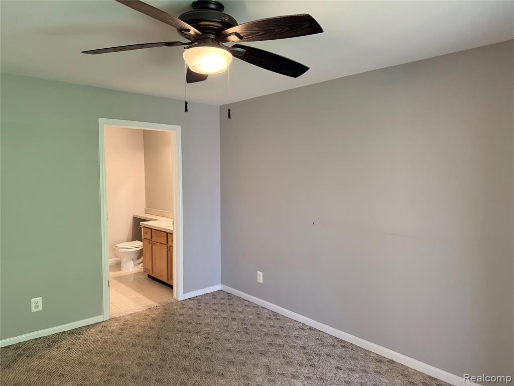 56567 Scotland Boulevard, Utica, MI 48316 — Photo 18
