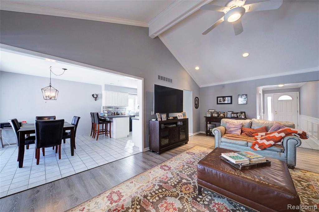 46822 Springhill Drive, Shelby Twp, MI 48317 — Photo 12