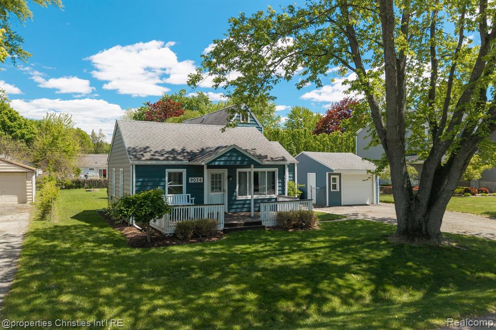 9034 Elmhurst Avenue, Plymouth, MI 48170 — Photo 2