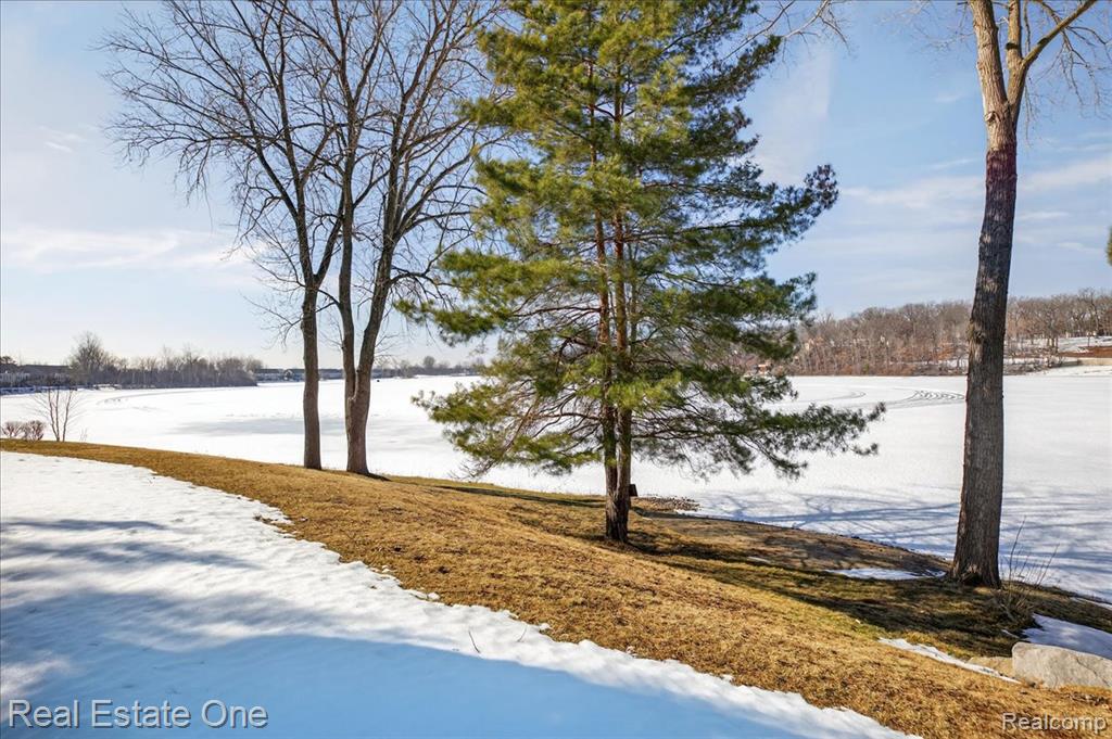 963 STONY LAKE, Oxford, MI 48371 — Photo 46