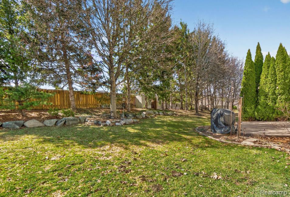 3644 Snowden Lane, Howell, MI 48843 — Photo 28