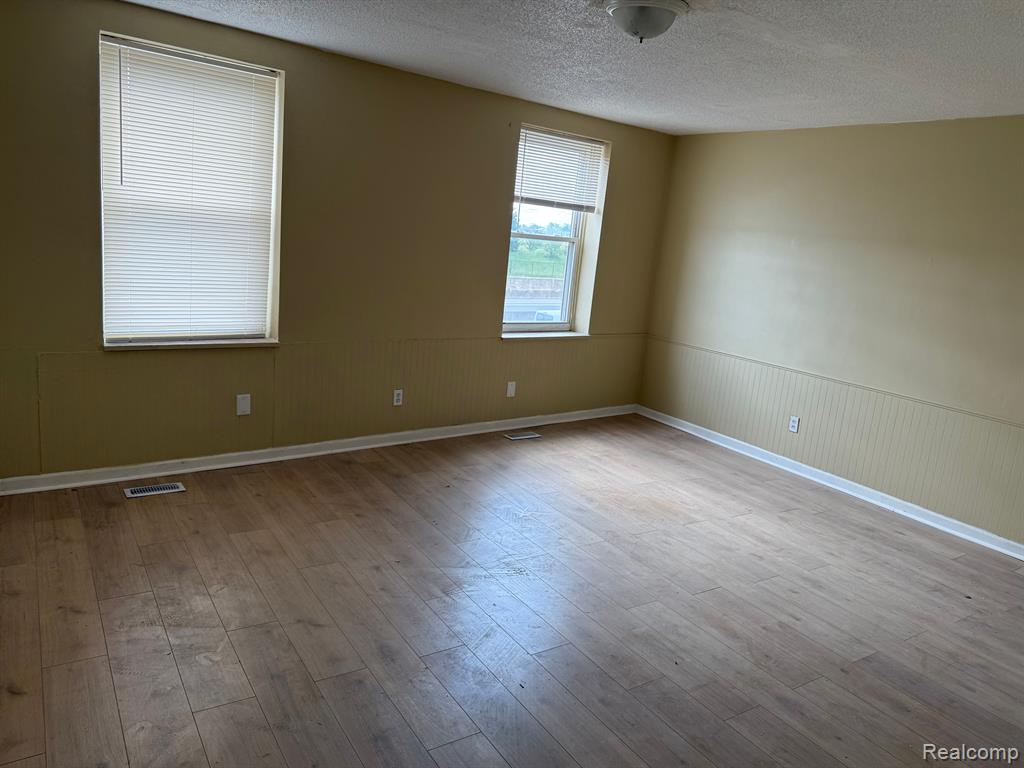 8611-8613 SOUTHFIELD FREEWAY, Detroit, MI 48228 — Photo 12