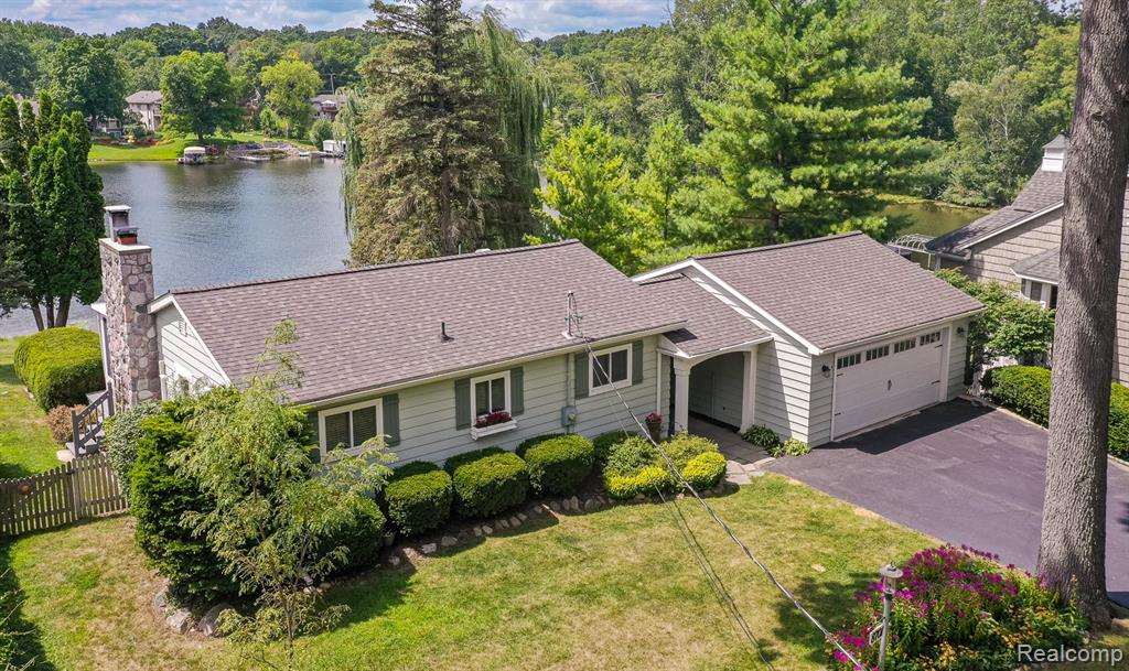 8701 Sherwood Drive, Davisburg, MI 48350 — Photo 55