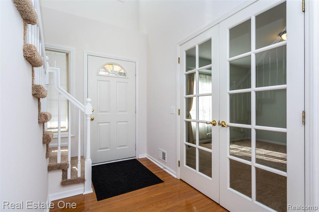 7062 Foxridge Drive, Canton, MI 48187 — Photo 7