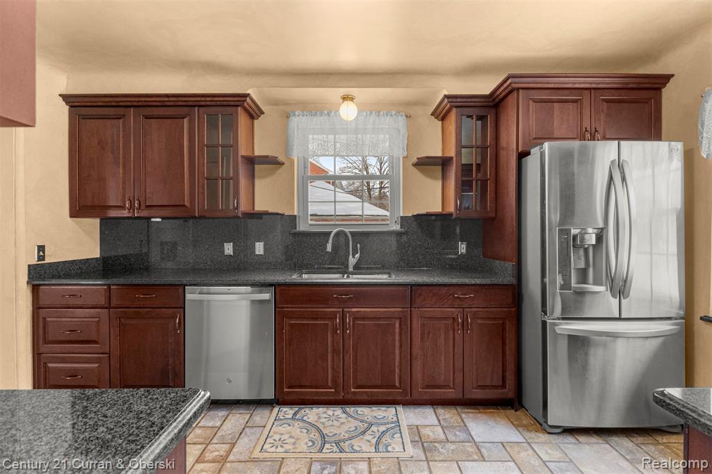 900 Meridan Street, Dearborn, MI 48124 — Photo 11