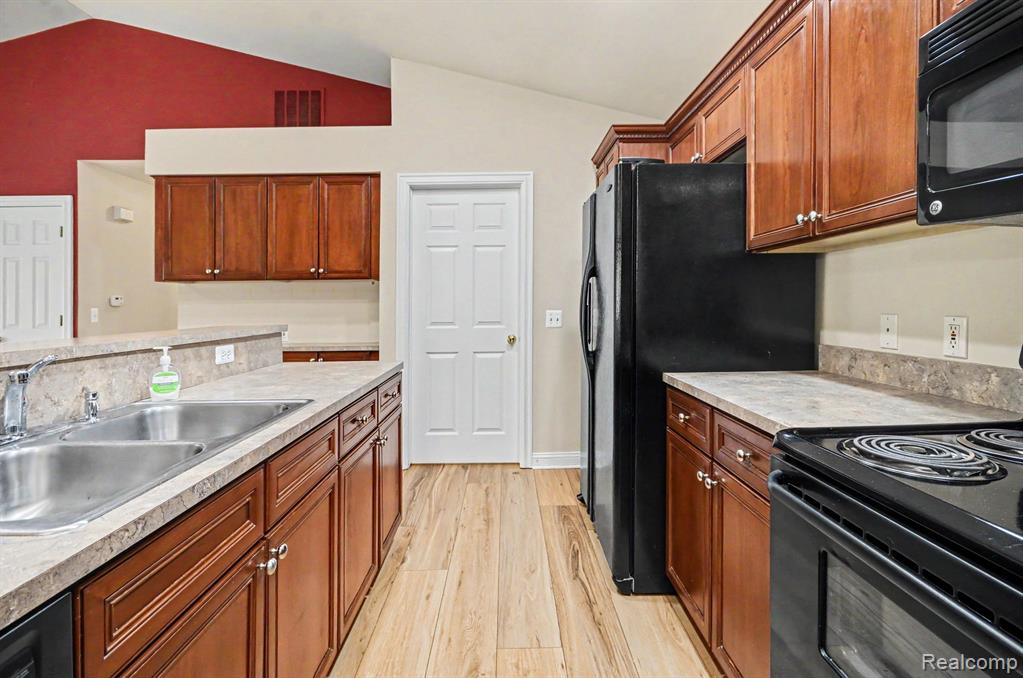 140 Paton Way, Romeo, MI 48065 — Photo 6