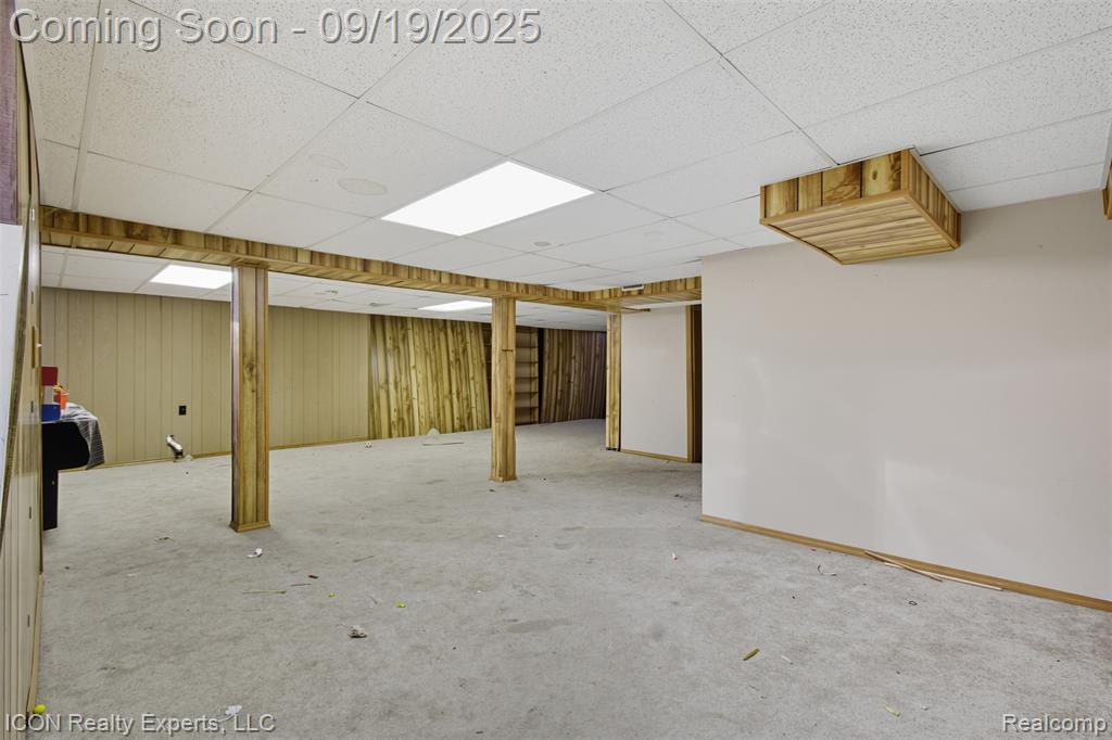 8843 Headley Drive, Sterling Heights, MI 48314 — Photo 14
