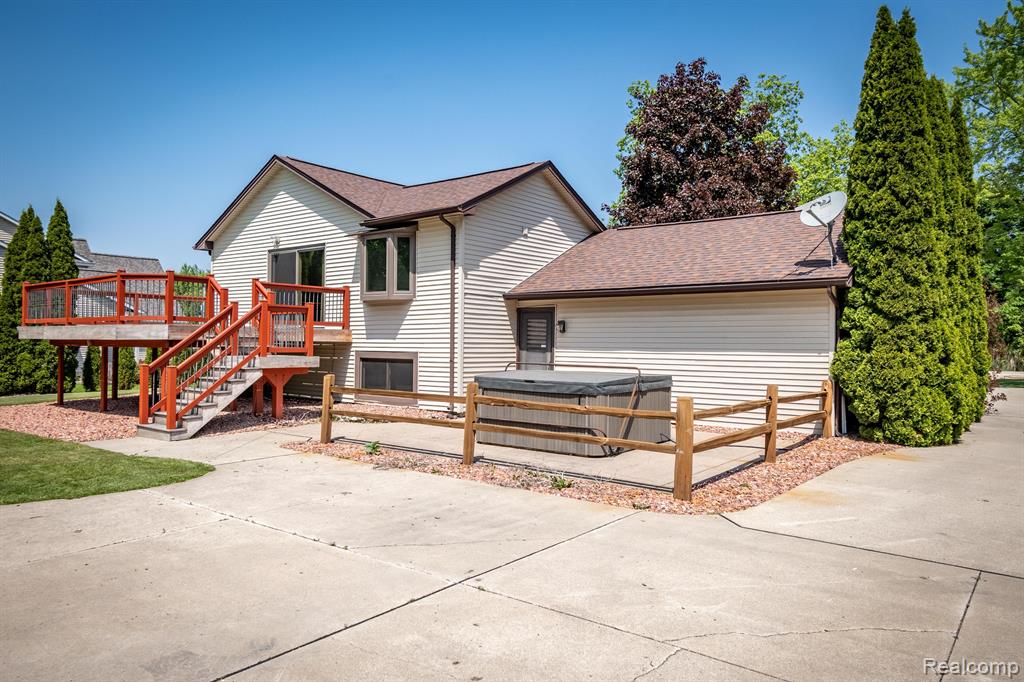 4133 LAHRING Road, Linden, MI 48451 — Photo 30