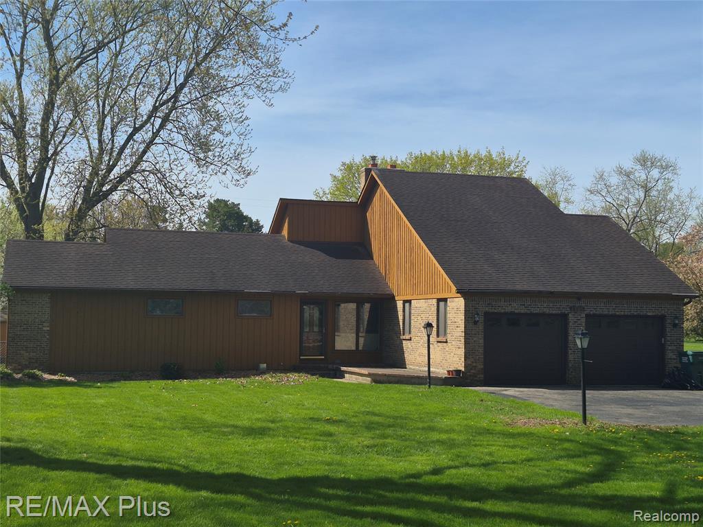 1115 Turrill Road, Lapeer, MI 48446