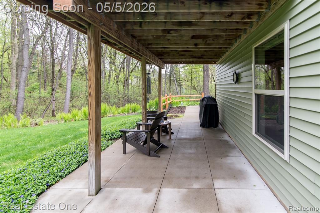9474 Marshall Road, South Lyon, MI 48178 — Photo 13