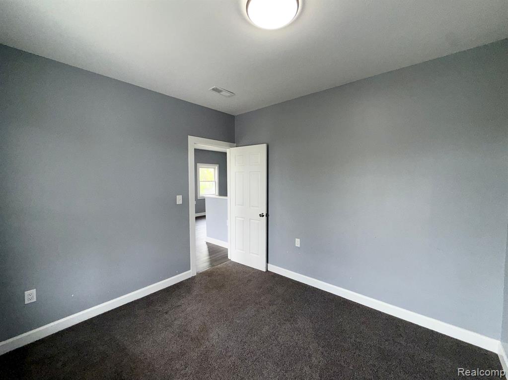5101 OREGON Street, Detroit, MI 48204 — Photo 8