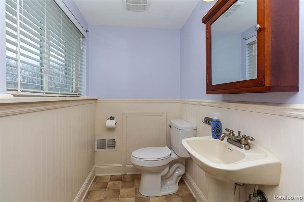 613 MURIEL Street, Pinckney, MI 48169 — Photo 19