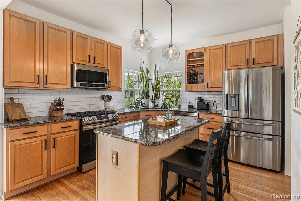 1122 COLT Drive, South Lyon, MI 48178 — Photo 9