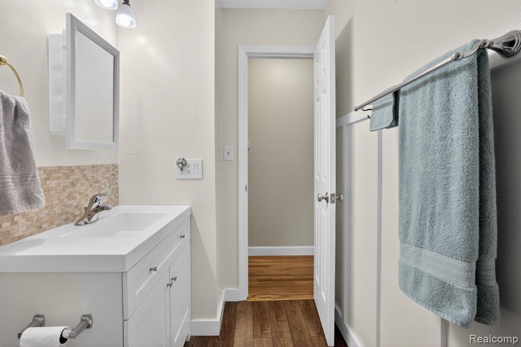 6401 N Webster Road, Mount Morris, MI 48458 — Photo 21