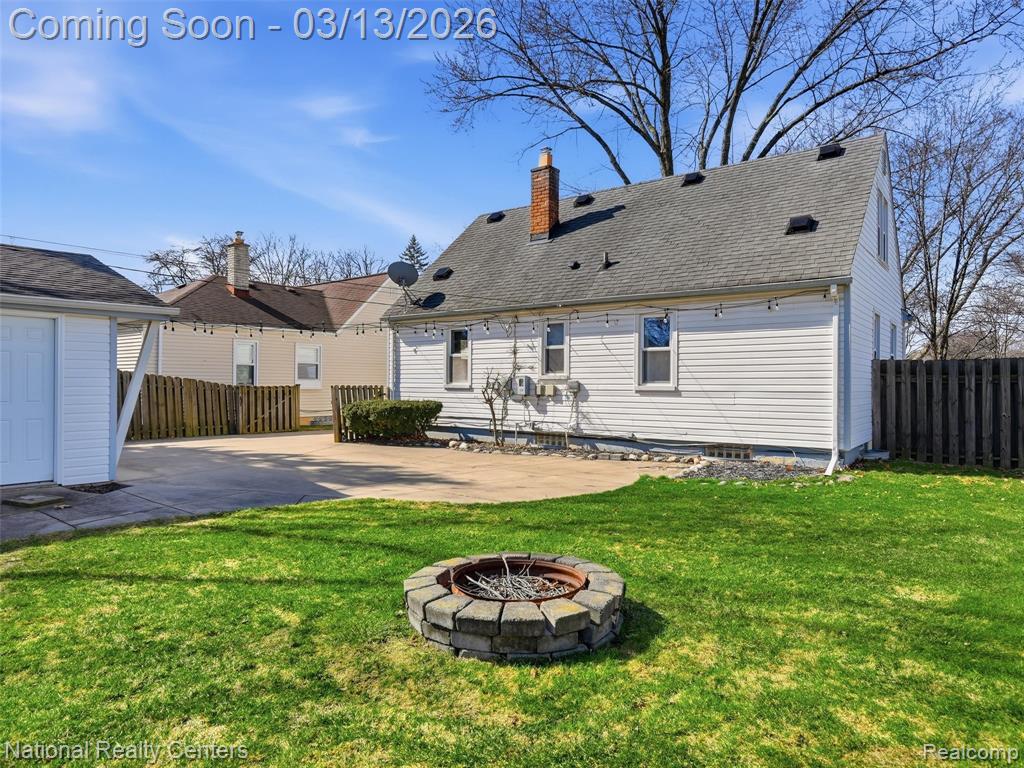 2266 Robina Avenue, Berkley, MI 48072 — Photo 27