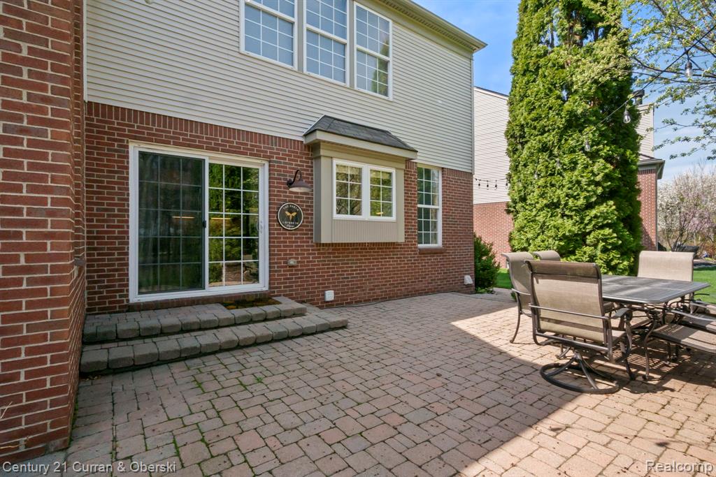48742 Tanglewood Drive, Macomb, MI 48044 — Photo 70