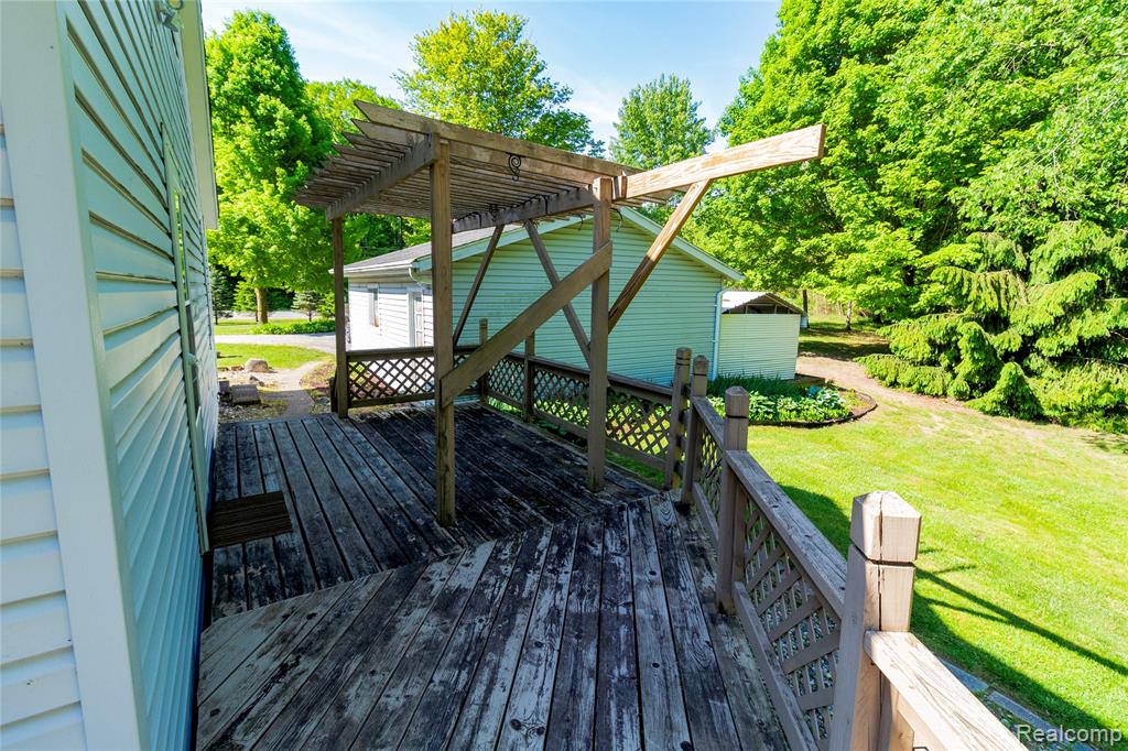 9051 Vienna Road, Otisville, MI 48463 — Photo 41
