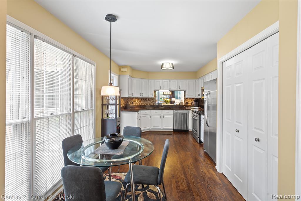 39566 VILLAGE RUN Drive, Northville, MI 48168 — Photo 16