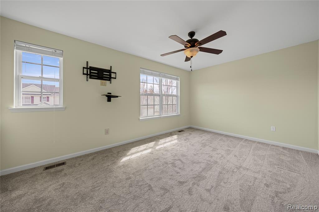 42613 Meridian Drive, Sterling Heights, MI 48313 — Photo 24