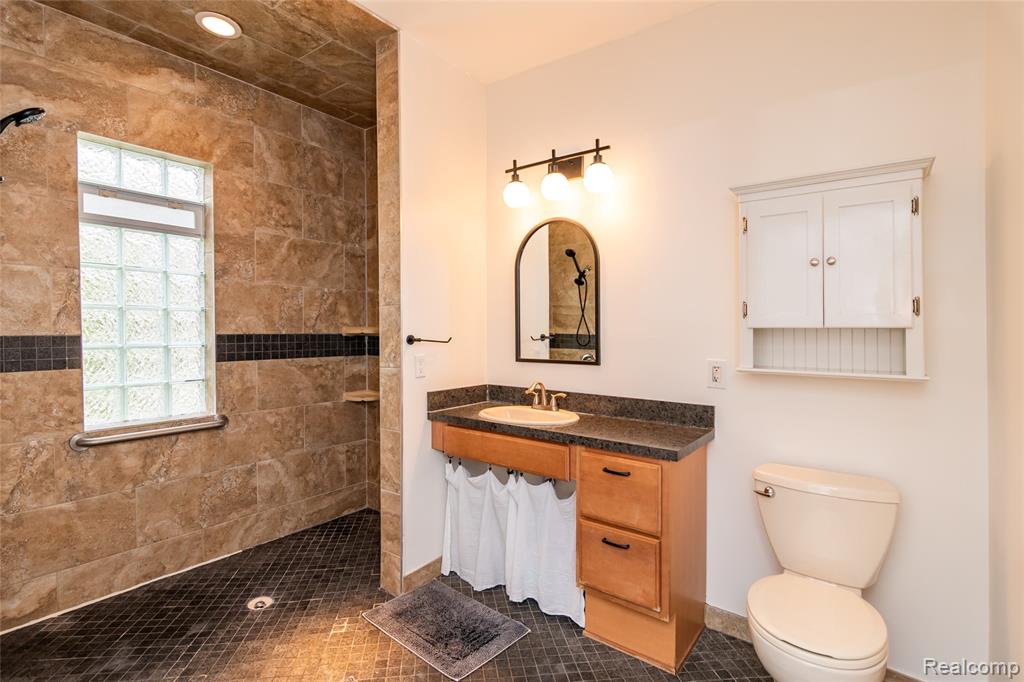 616 Superior Boulevard, Wyandotte, MI 48192 — Photo 18