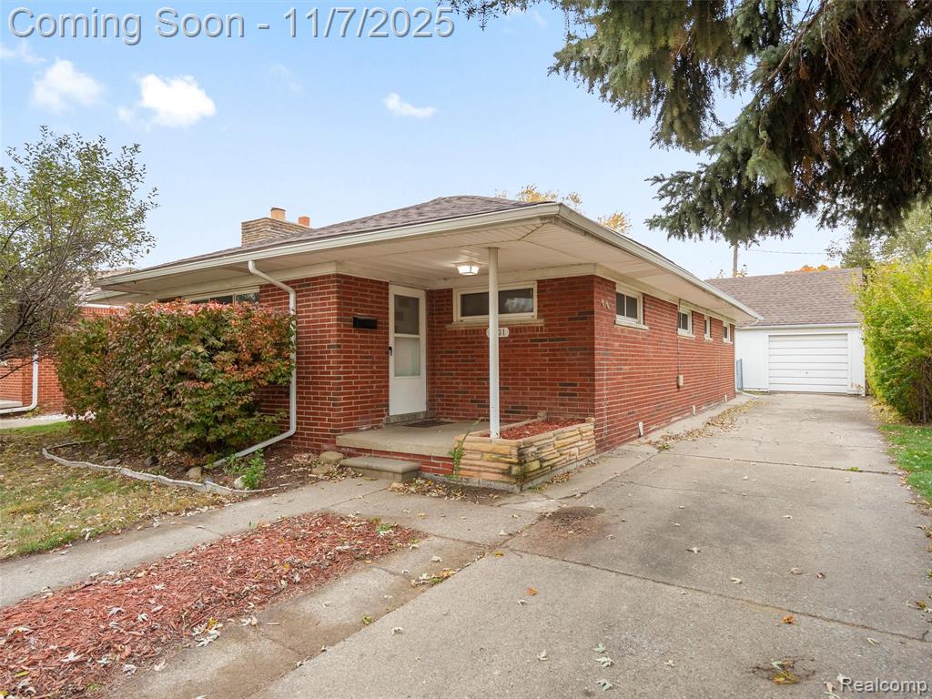 7231 Weingartz, Center Line, MI 48015 — Photo 23