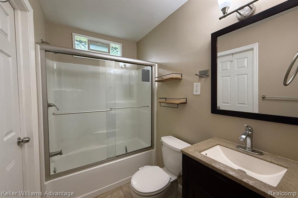 649 Oswego Avenue, Ypsilanti, MI 48198 — Photo 21