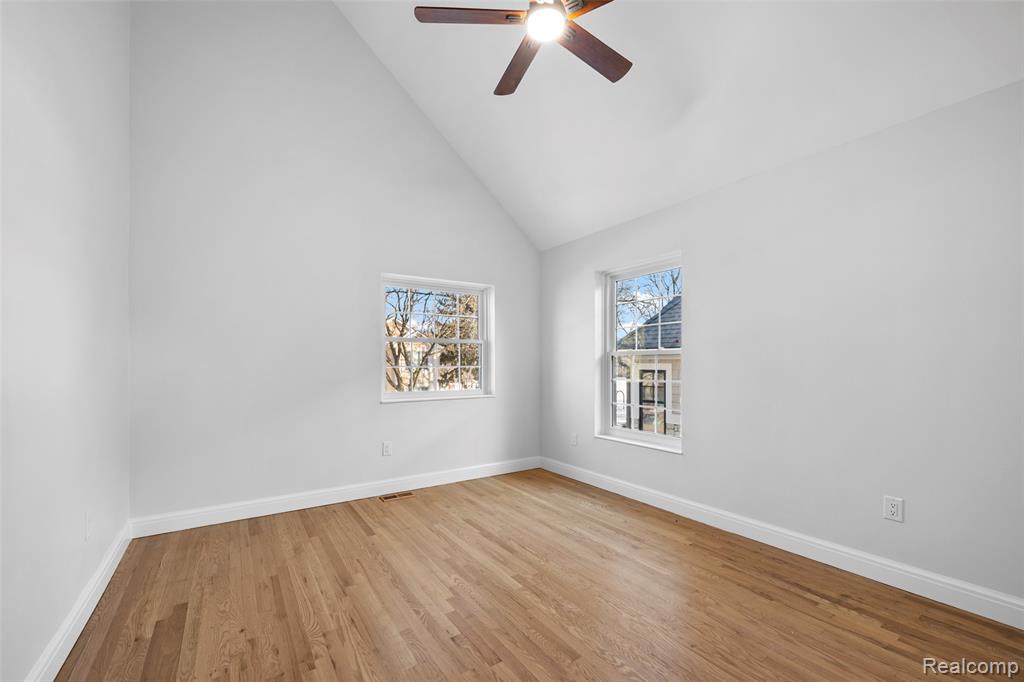 870 Davis Avenue, Birmingham, MI 48009 — Photo 27