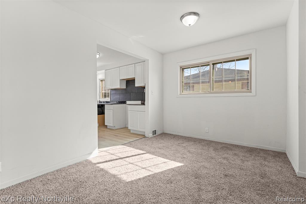 4675 Julius Boulevard, Westland, MI 48186 — Photo 10