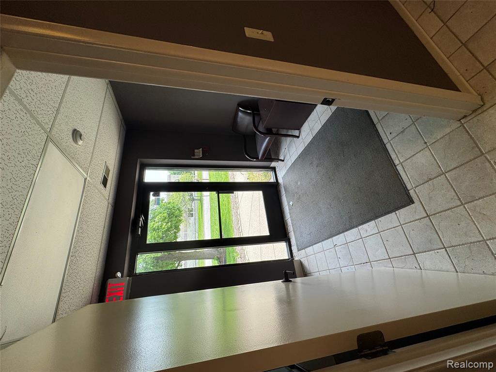 1955 Bellingham Drive, Troy, MI 48083 — Photo 28